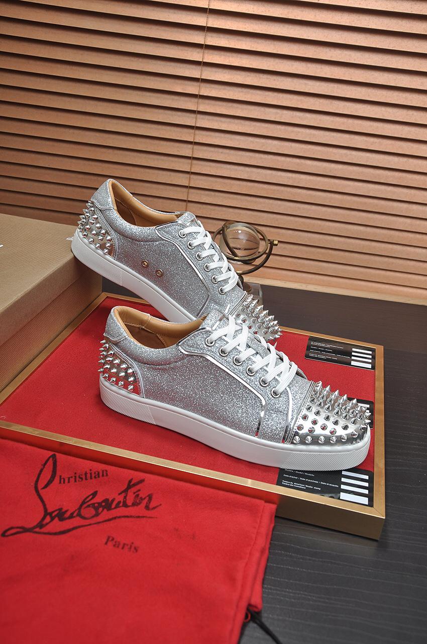 【関税込】CHRISTIAN LOUBOUTIN 　ローファー 