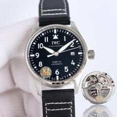 IWC 生活防水定番夜光サファイアクリスタル牛革 革ベルトパイロット2色 偽物販売口コミ工場直営