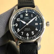 IWC 耐久性パイロット2色 激安最高品質格安